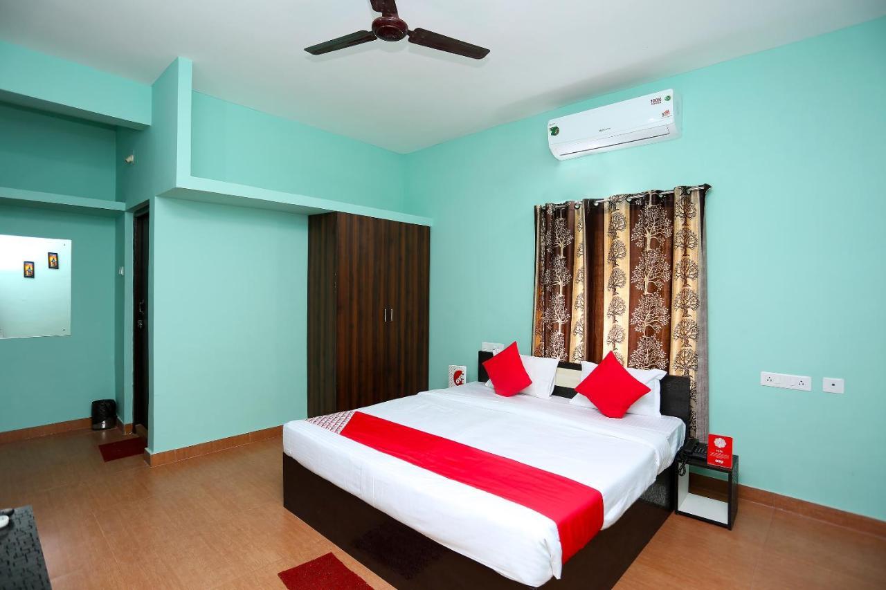 Oyo 17276 The Maple Tree Hotels Bhubaneswar Exterior foto