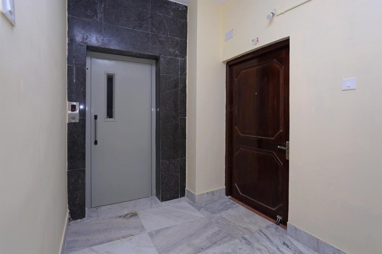 Oyo 17276 The Maple Tree Hotels Bhubaneswar Exterior foto