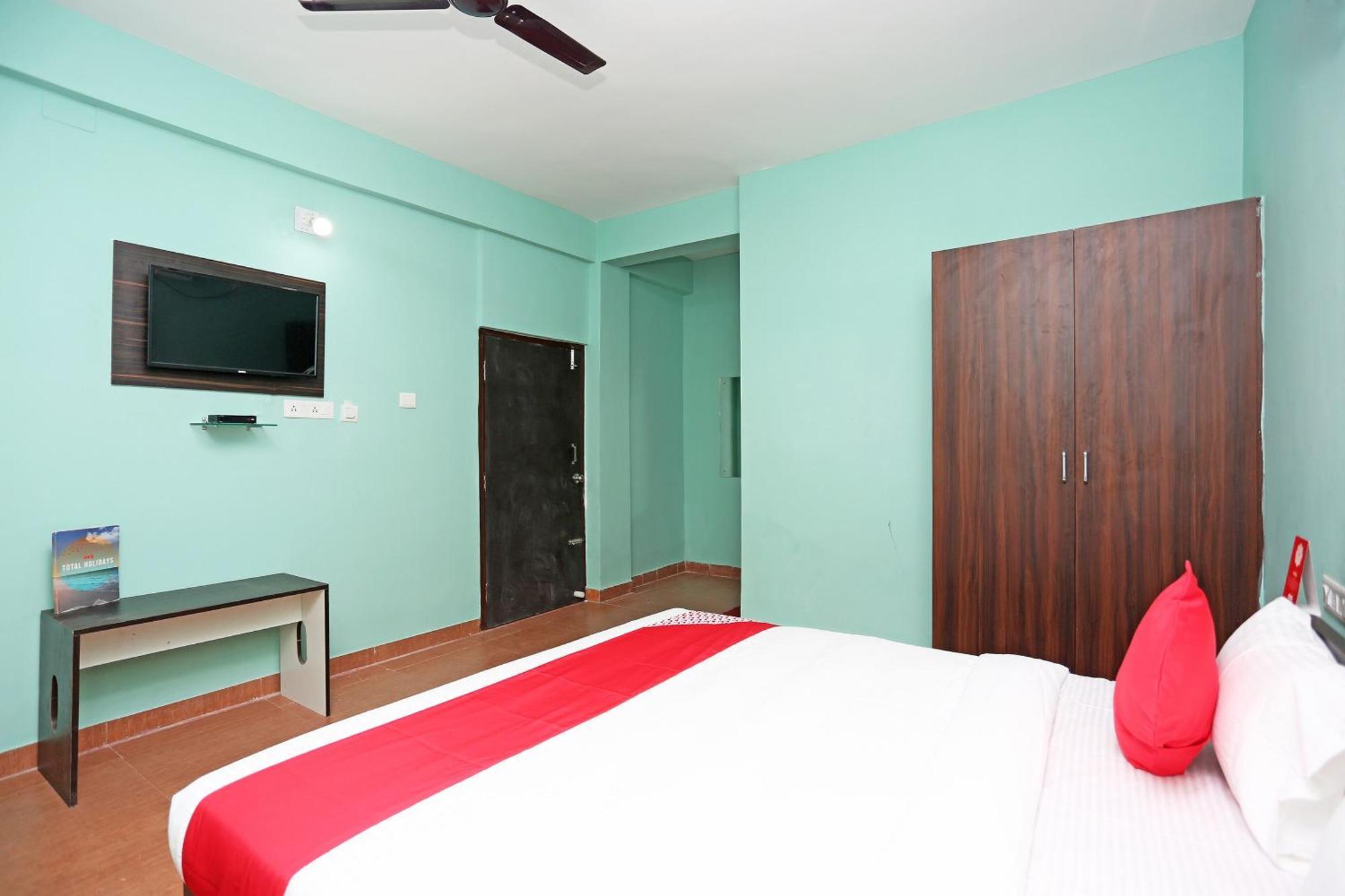 Oyo 17276 The Maple Tree Hotels Bhubaneswar Exterior foto